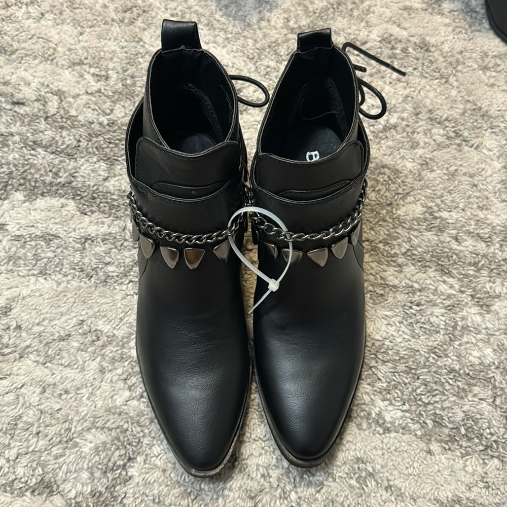Bumper boot heels | SIZE 8